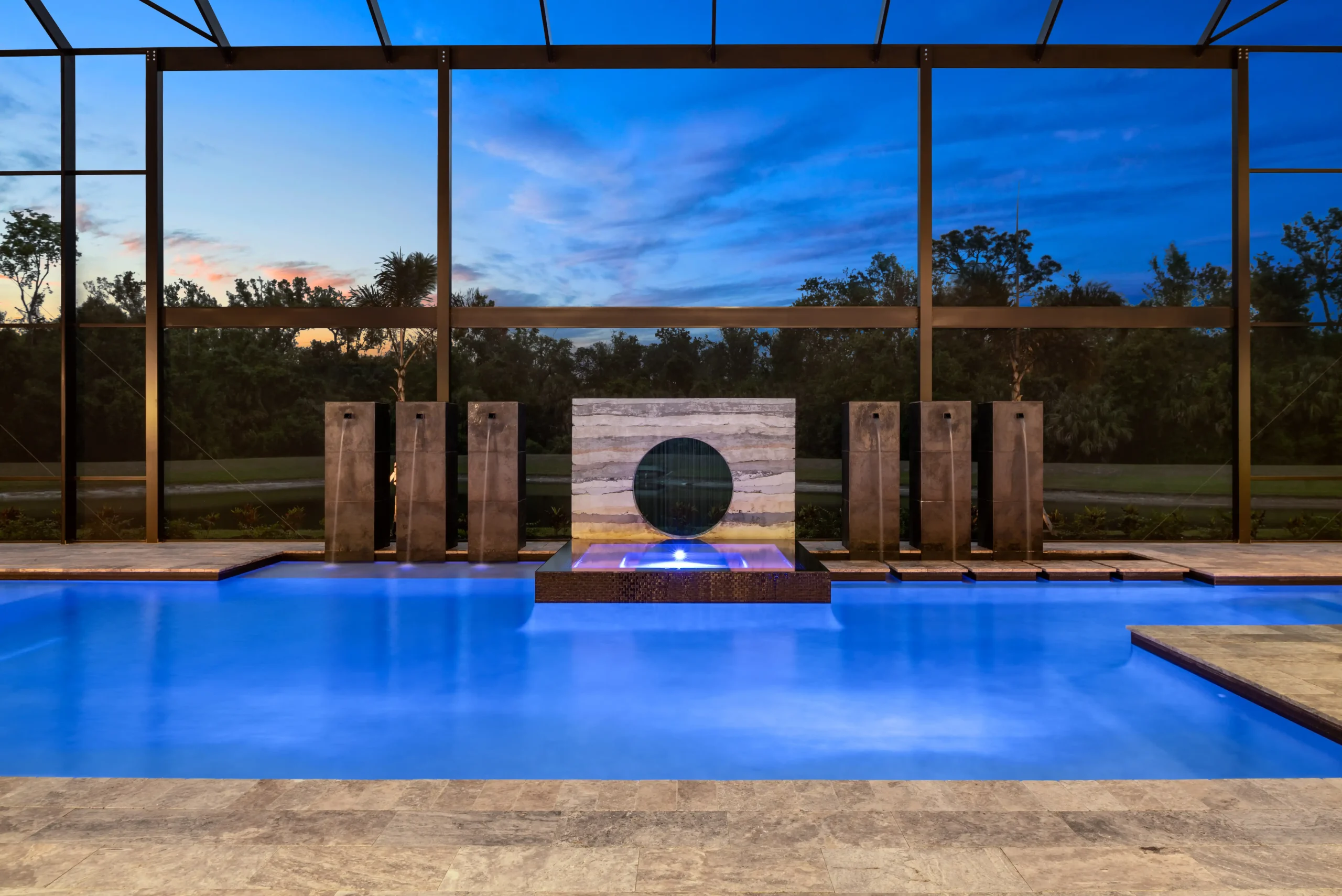 Fountains & Sculptural Water Features